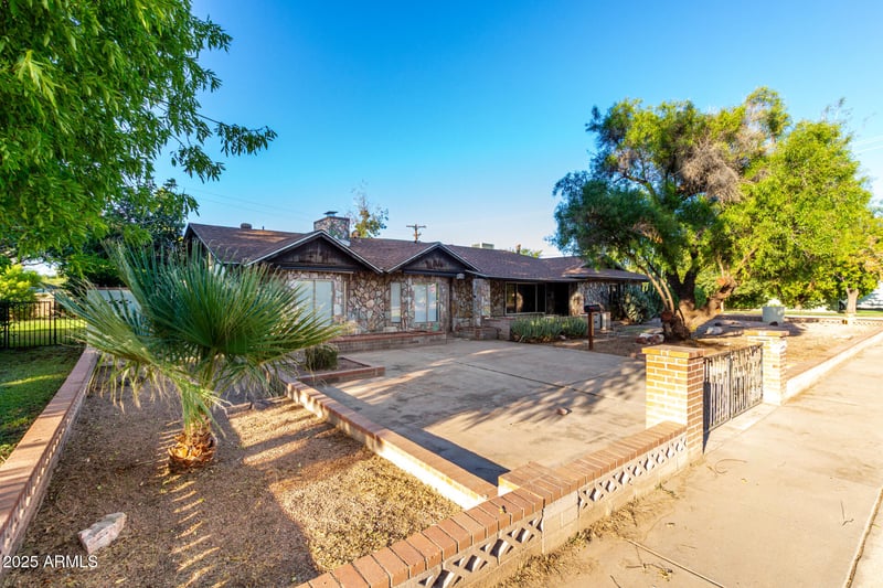 344 Aepli Dr, Tempe, AZ 85282