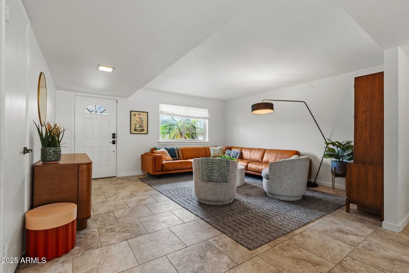 344 Thunderbird Rd, Phoenix, AZ 85023