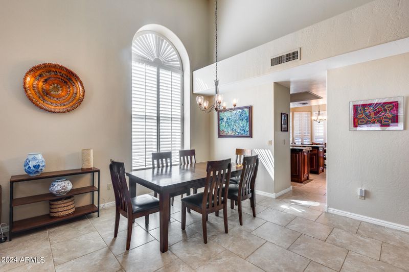 3440 E Granite View Dr, Phoenix, AZ 85044