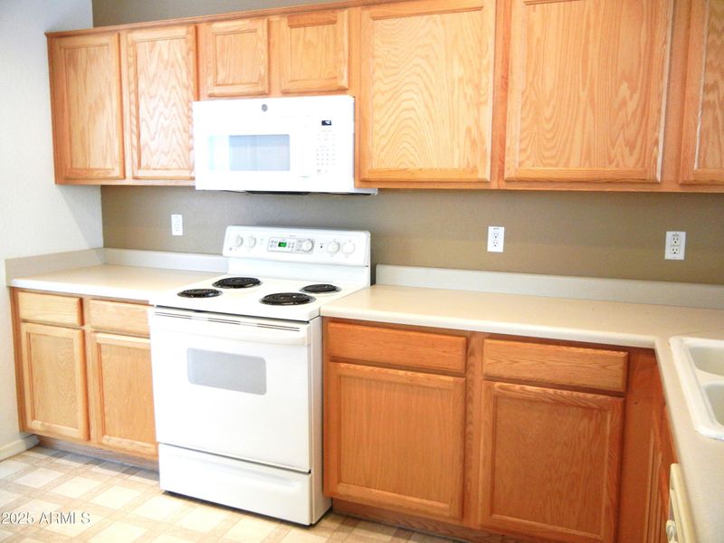3440 E Packard Dr, Gilbert, AZ 85298