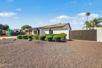 3440 E Sunnyside Dr, Phoenix, AZ 85028