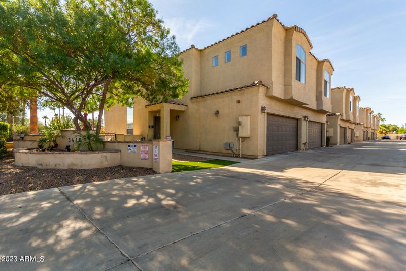 3440 N 38th St #101, Phoenix, AZ 85018