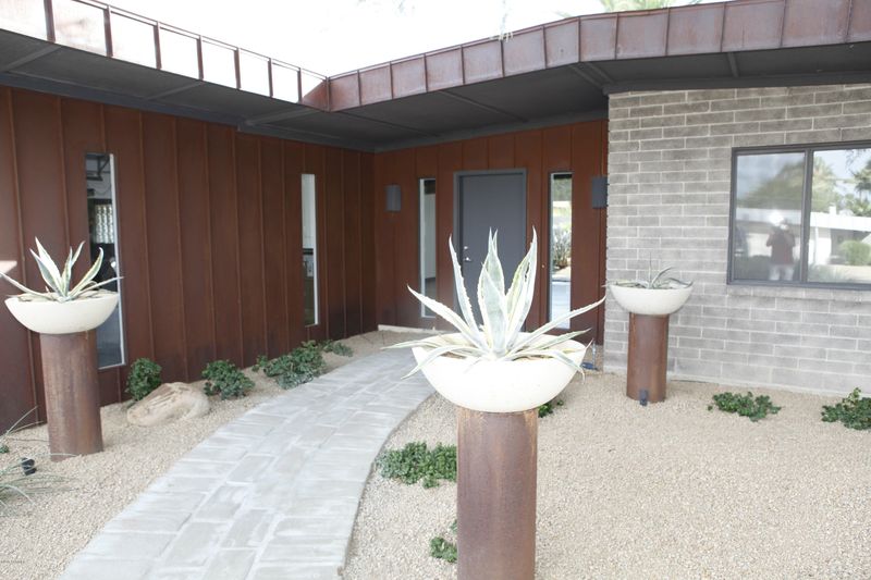 3441 E Turquoise Ave, Phoenix, AZ 85028