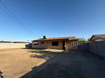 3441 Windrose Dr, Phoenix, AZ 85029