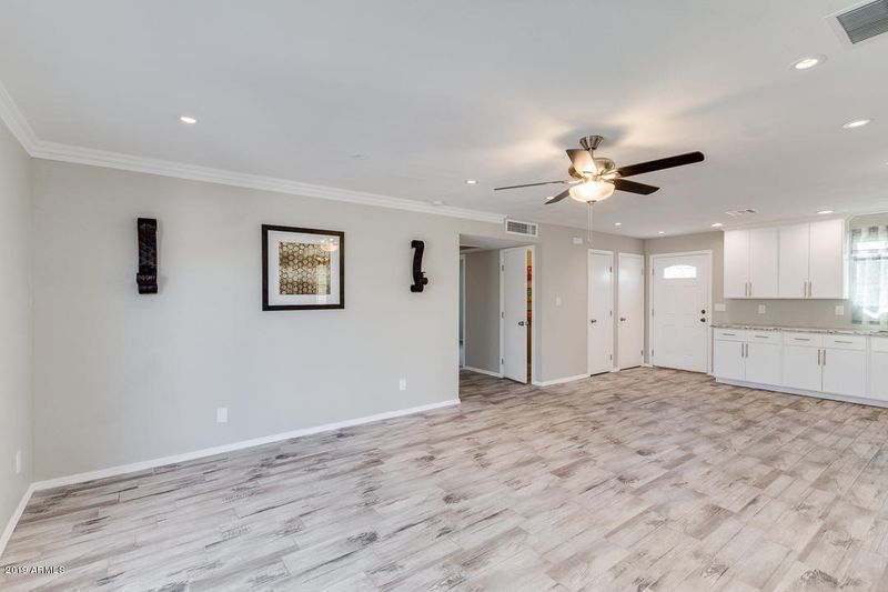 3443 N 87th Ave, Phoenix, AZ 85037