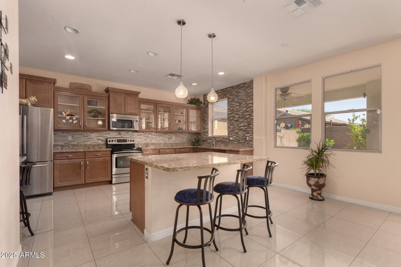 3443 Saint Anne Ave, Phoenix, AZ 85041