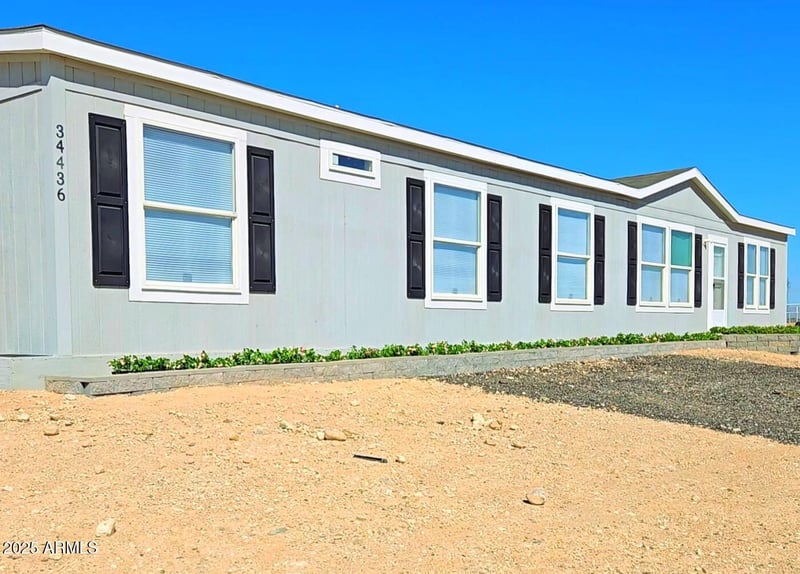 34436 Huntington Dr, Tonopah, AZ 85354