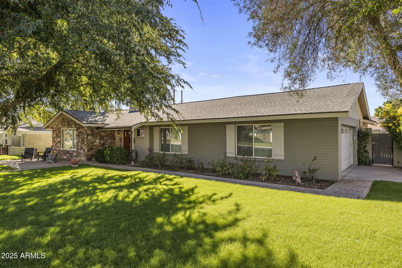 3444 48th Way, Phoenix, AZ 85018