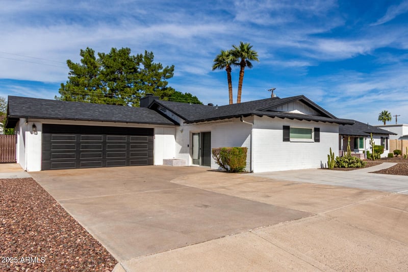 3444 Camelback Rd, Phoenix, AZ 85018
