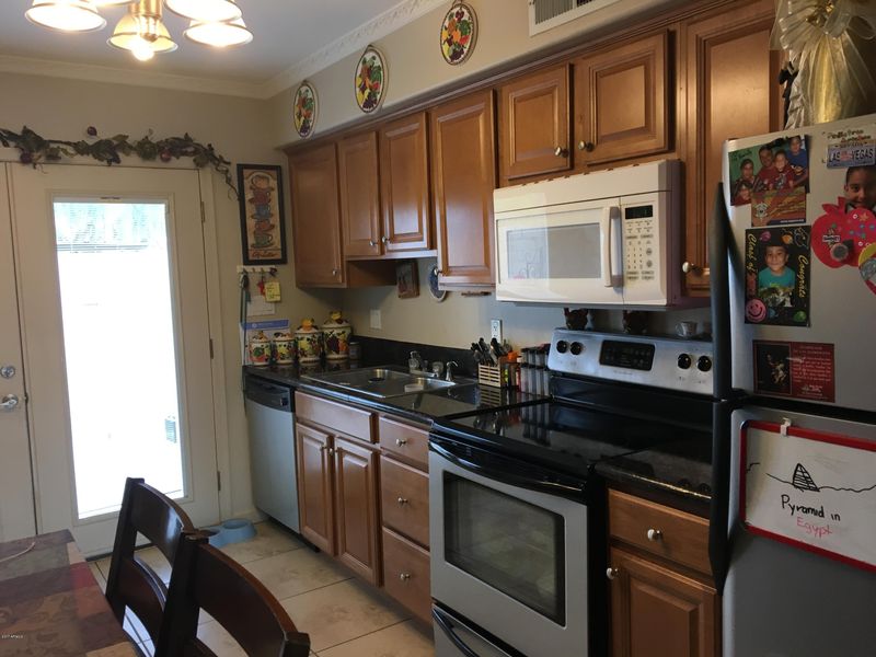 3445 N 36th St #37, Phoenix, AZ 85018
