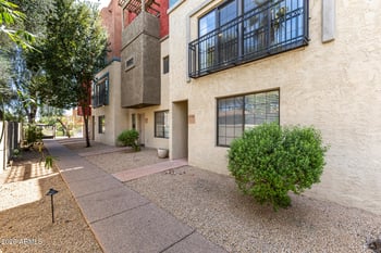 3446 E Avalon Dr, Phoenix, AZ 85018