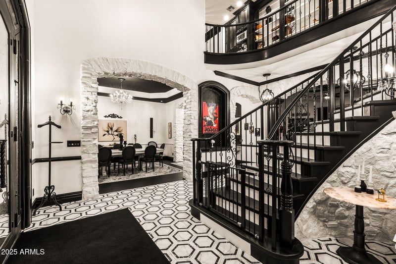 3446 Knoll St, Mesa, AZ 85213