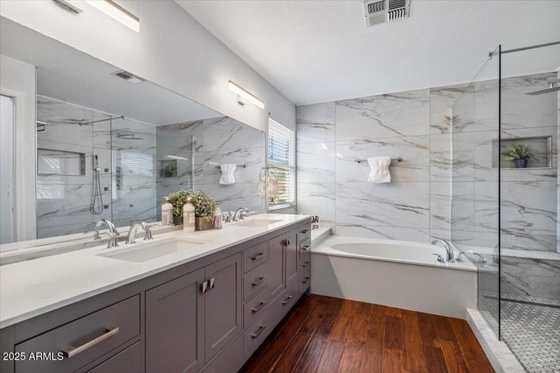 3447 Glenhaven Dr, Phoenix, AZ 85048