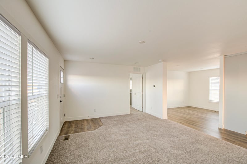 34477 South Mountain Ave, Tonopah, AZ 85354