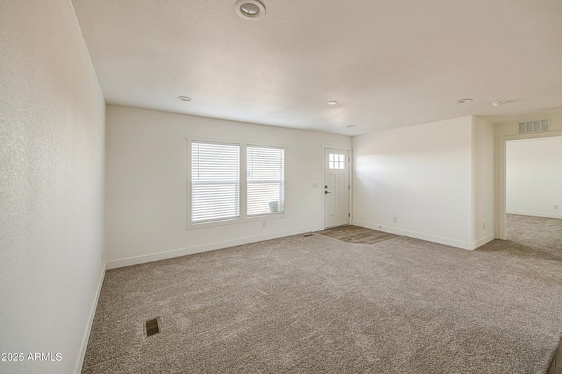 34489 South Mountain Ave, Tonopah, AZ 85354