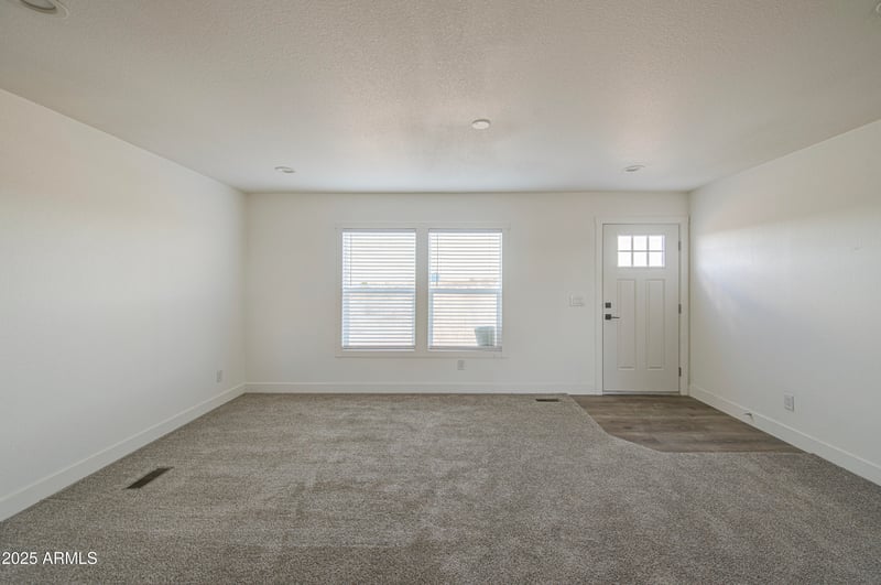 34489 South Mountain Ave, Tonopah, AZ 85354