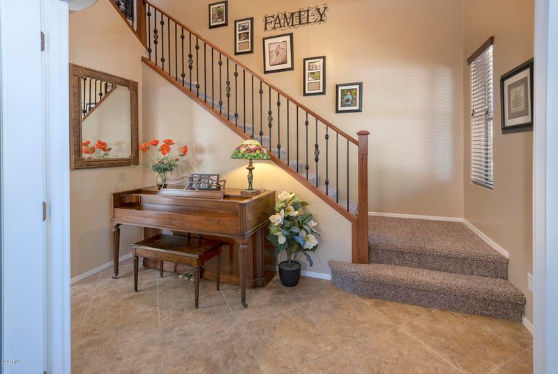 3449 E Carla Vista Dr, Gilbert, AZ 85295