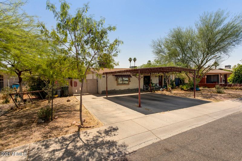 3449 N 39th Dr, Phoenix, AZ 85019