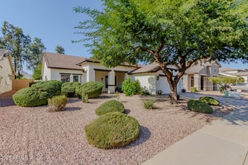 34498 Appaloosa Way, San Tan Valley, AZ 85144