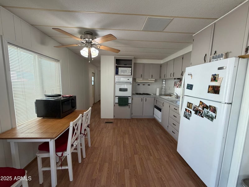 345 58th St #82, Mesa, AZ 85206