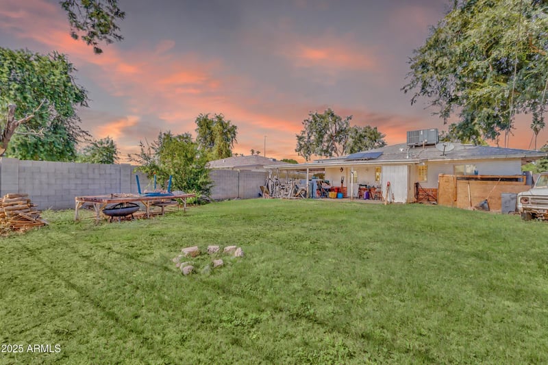 345 9th St, Mesa, AZ 85201