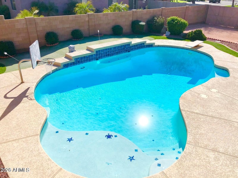 345 Date Palm Dr, Gilbert, AZ 85234