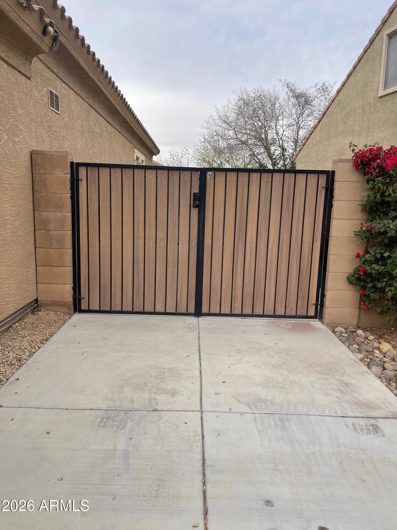 3450 Lark Dr, Chandler, AZ 85286