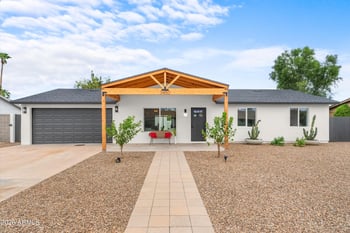 3450 E Sunnyside Dr, Phoenix, AZ 85028