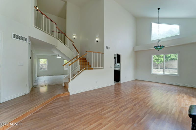 3450 Glenhaven Dr, Phoenix, AZ 85048