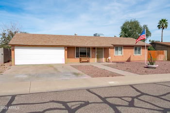 3450 Sunnyside Dr, Phoenix, AZ 85028