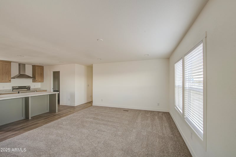 34511 South Mountain Ave, Tonopah, AZ 85354