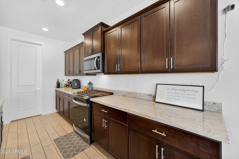 3454 Jasmine Way, San Tan Valley, AZ 85143