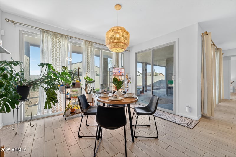 3454 Jasmine Way, San Tan Valley, AZ 85143