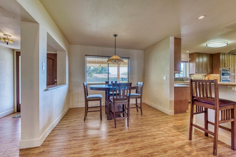 3455 N 47th Way, Phoenix, AZ 85018