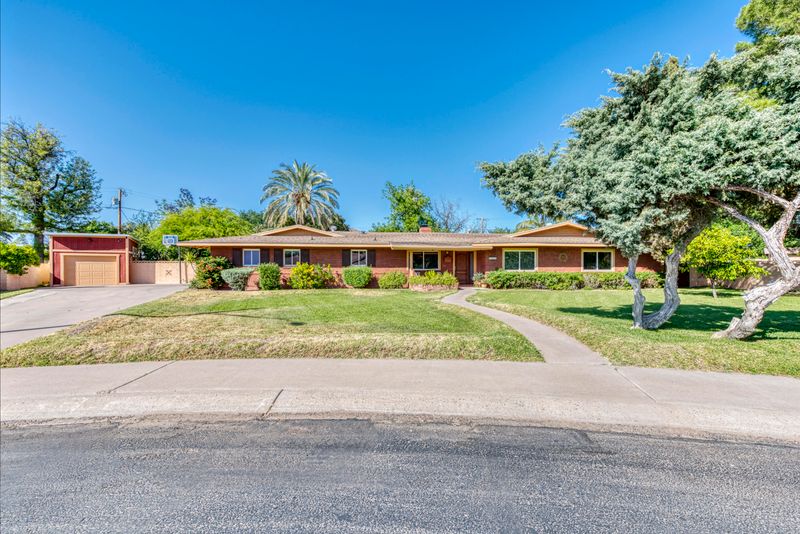 3455 N 47th Way, Phoenix, AZ 85018