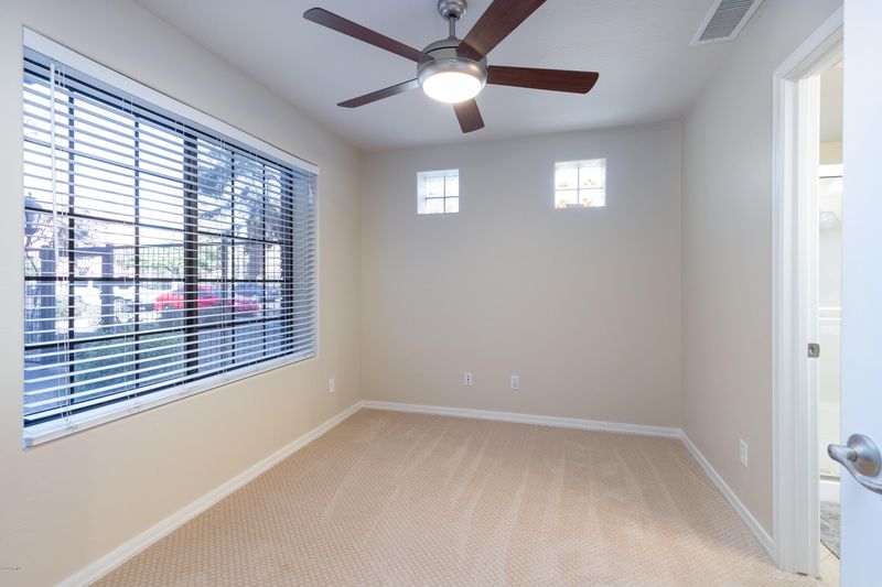 3456 E Lance Ln, Phoenix, AZ 85018