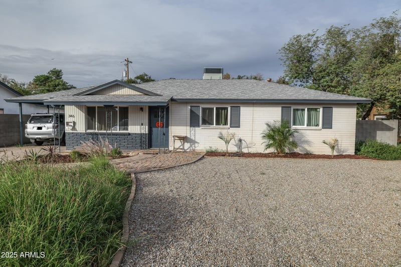 346 Broadway Ln, Tempe, AZ 85282