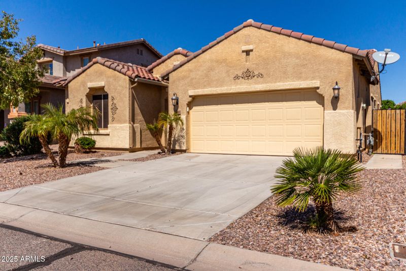 346 E Red Mesa Trl, San Tan Valley, AZ 85143