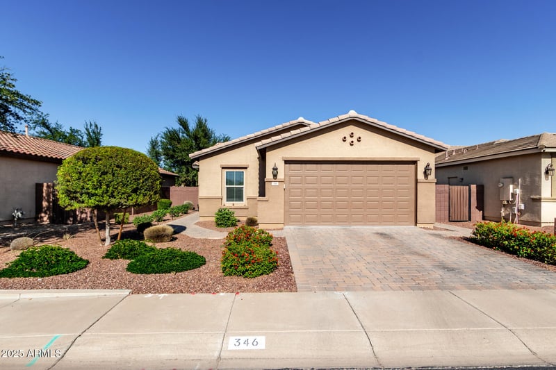 346 Lyle Ave, San Tan Valley, AZ 85140