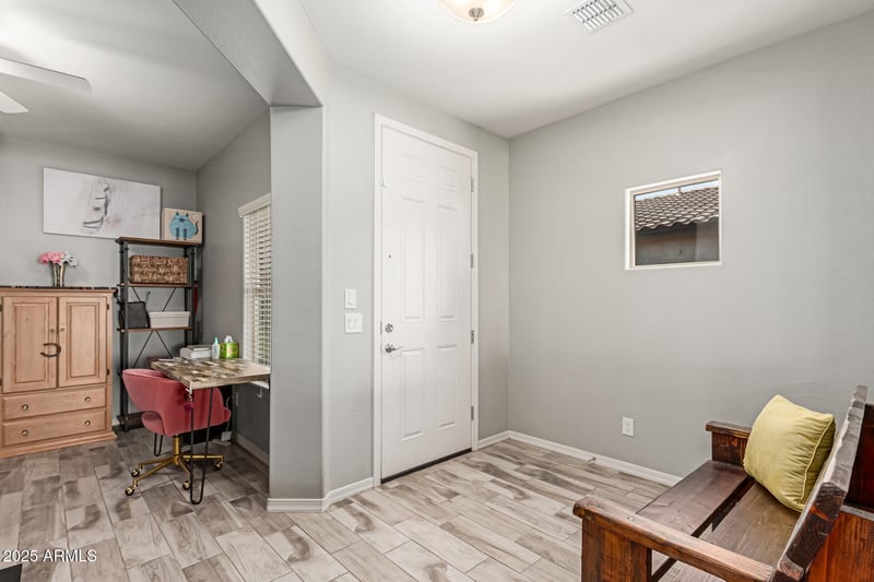 346 Lyle Ave, San Tan Valley, AZ 85140