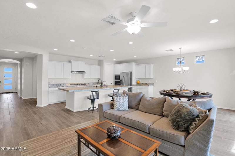 3461 Oil Well Rd, San Tan Valley, AZ 85144