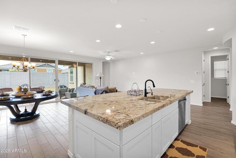 3461 Oil Well Rd, San Tan Valley, AZ 85144