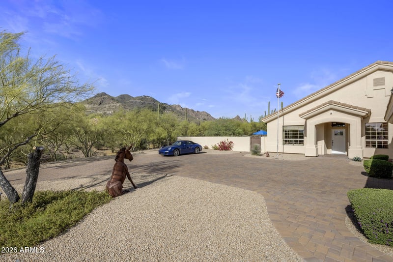 34611 Sunset Trl, Carefree, AZ 85377