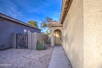 3462 Hayden Peak Dr, San Tan Valley, AZ 85144