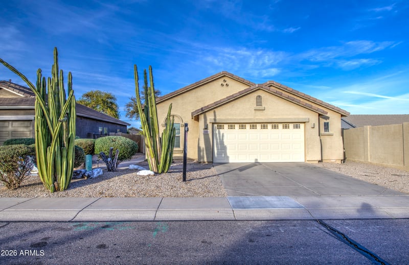 3462 Hayden Peak Dr, San Tan Valley, AZ 85144