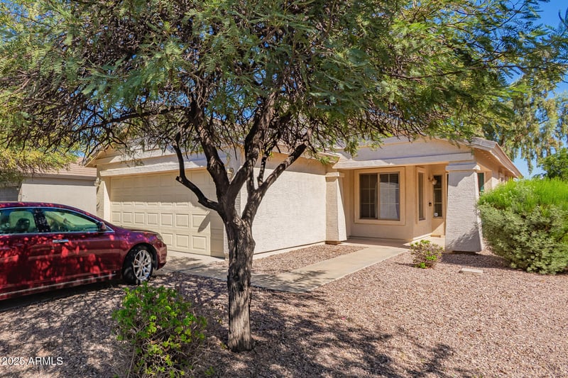 34631 Picket Post Dr, San Tan Valley, AZ 85144