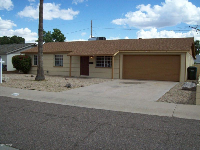 3465 E Ludlow Dr, Phoenix, AZ 85032