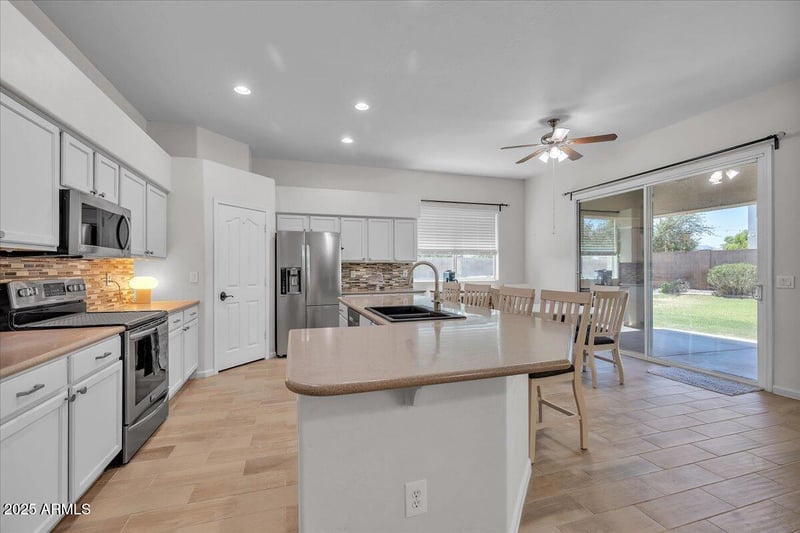 3465 Rosa Ln, Gilbert, AZ 85297