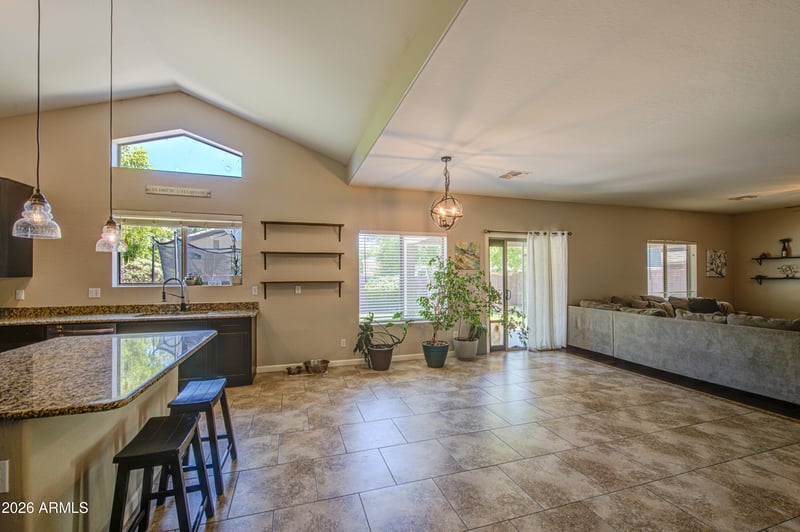 3466 Mineral Butte Dr, San Tan Valley, AZ 85144
