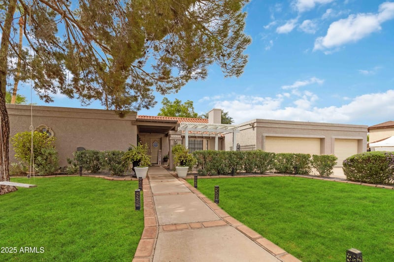 347 E Hope St, Mesa, AZ 85201